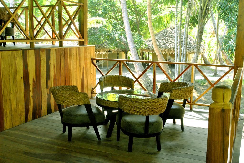 Hotel Sea Shell Neil à Lakshmanpur Extérieur photo